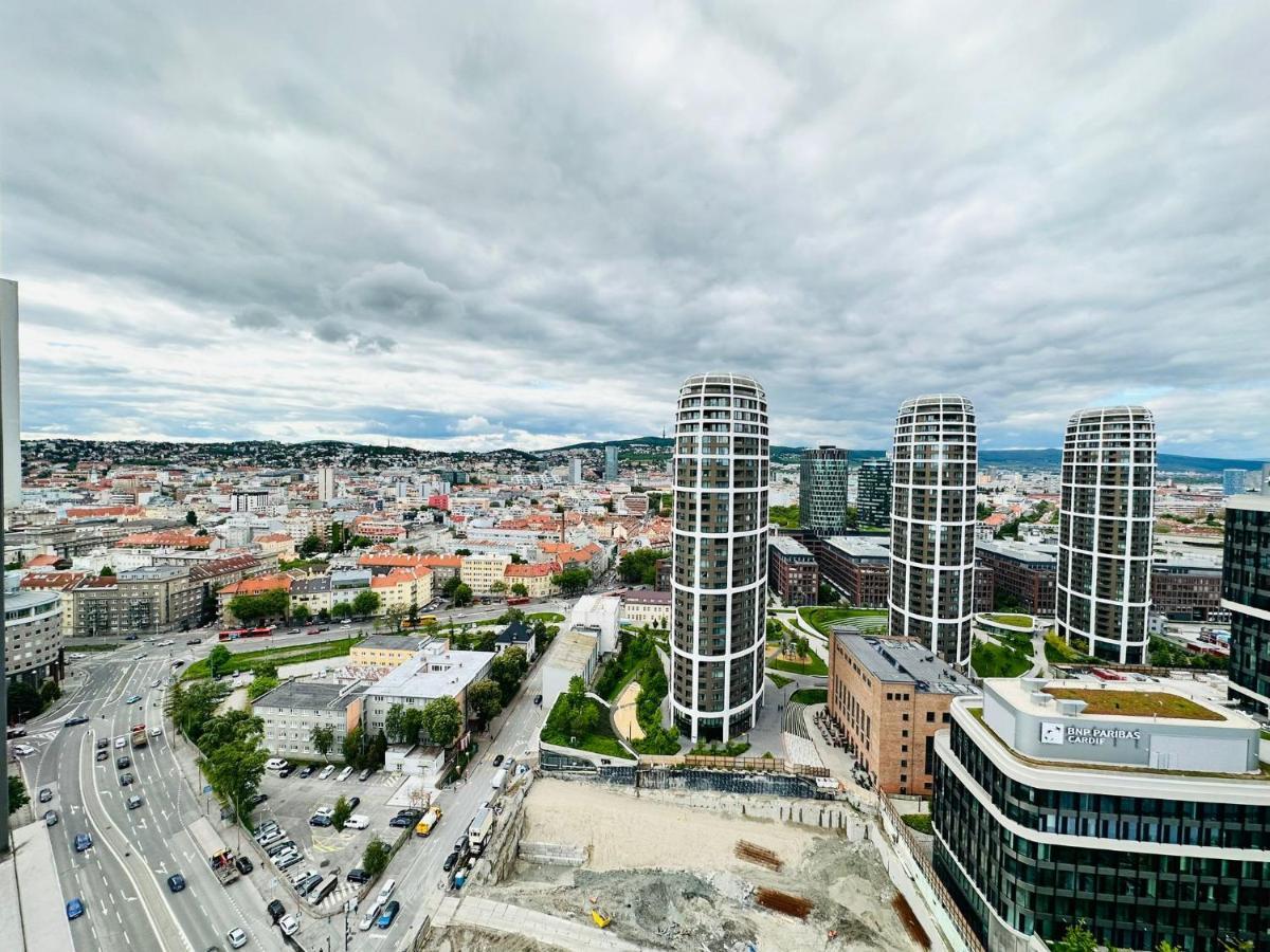 Apartments In Panorama City On 25Th Floor - Amazing View Close To Old Town Bratislava Exterior photo